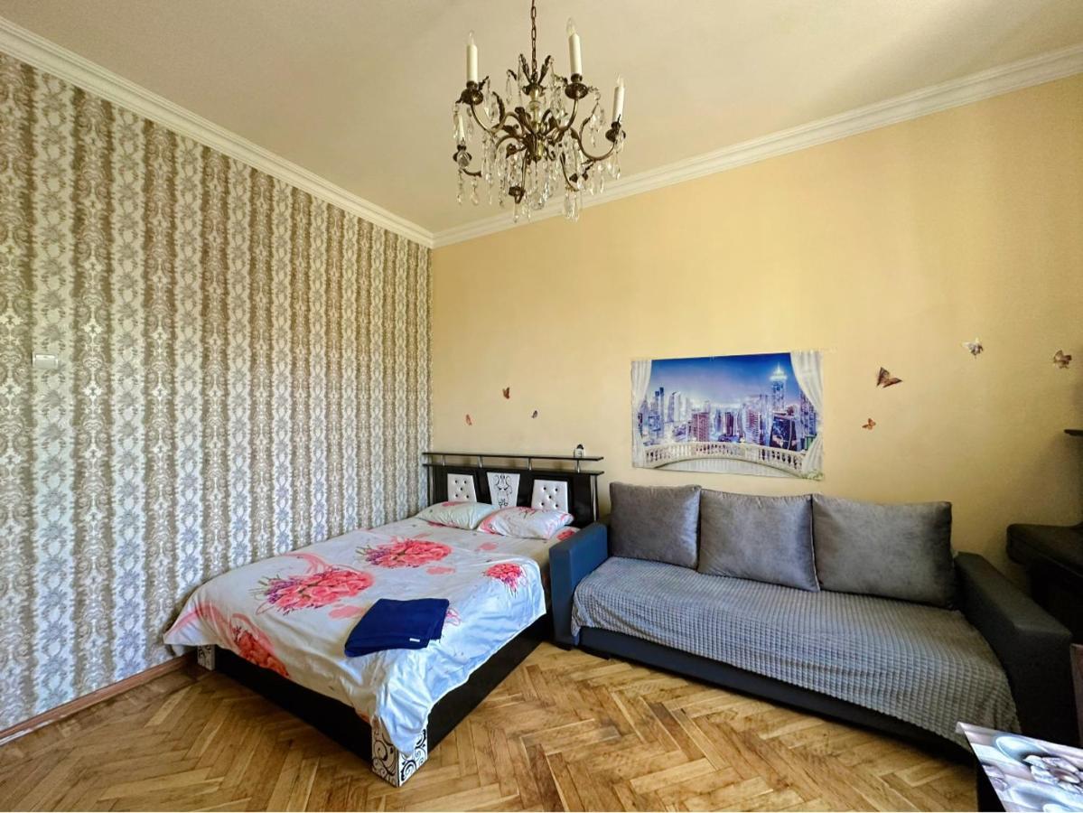 Karson Guest House And Tours يريفان المظهر الخارجي الصورة